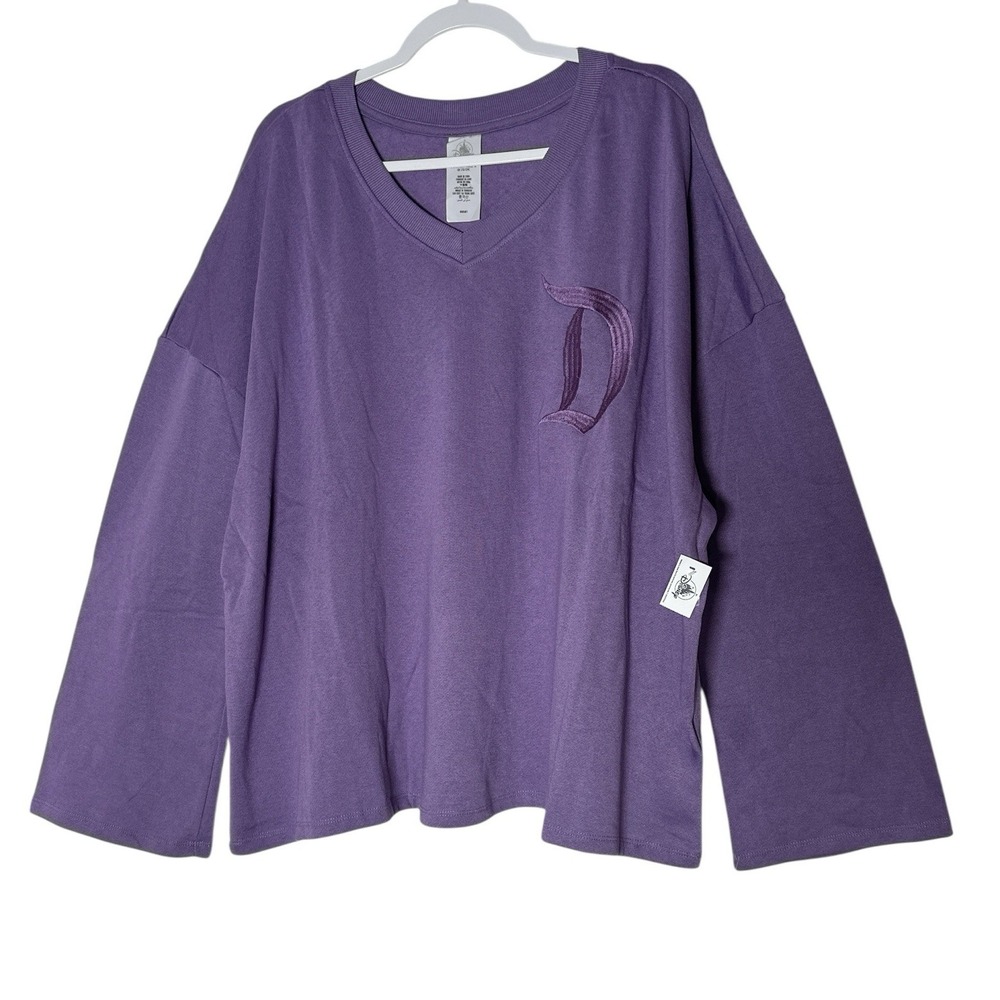 New Disney Parks Disneyland Sweatshirt Top Women's‎ Large Embroidered Oversized
